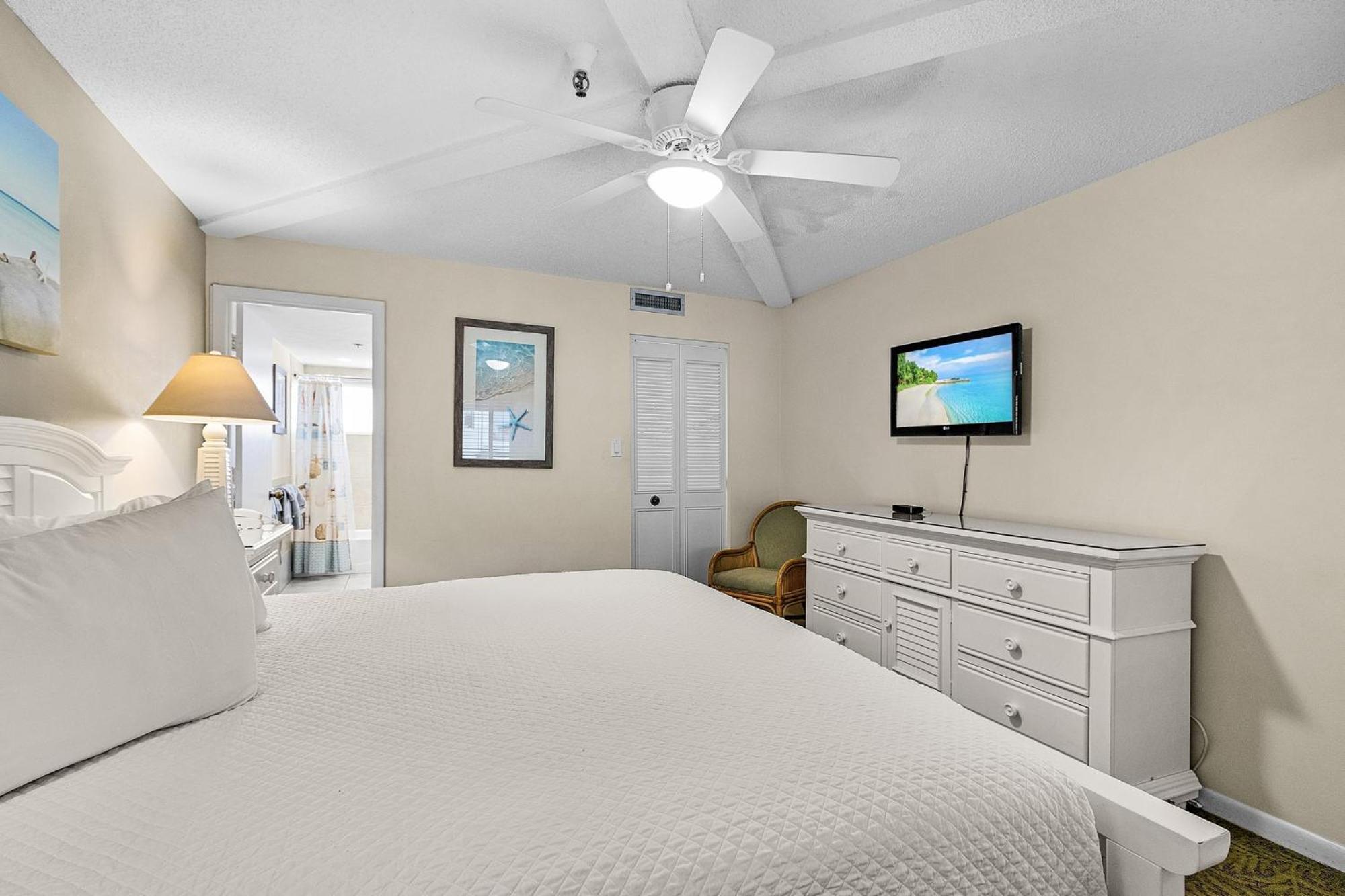 Calini Beach Club Sarasota Room photo